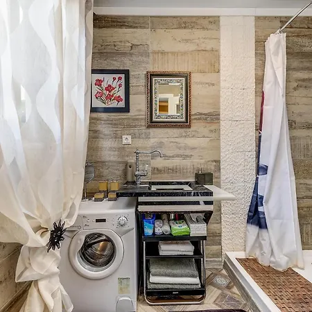 Mordelliya Private Jacuzzi 아파트 *