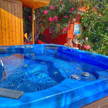 Mordelliya Private Jacuzzi شقة Chayofa